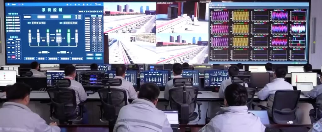 The “electromagnetic sledge”, recently set a record speed for magnetic propulsion. Photo: CCTV The “electromagnetic sledge”, recently set a record speed for magnetic propulsion. Photo: CCTV