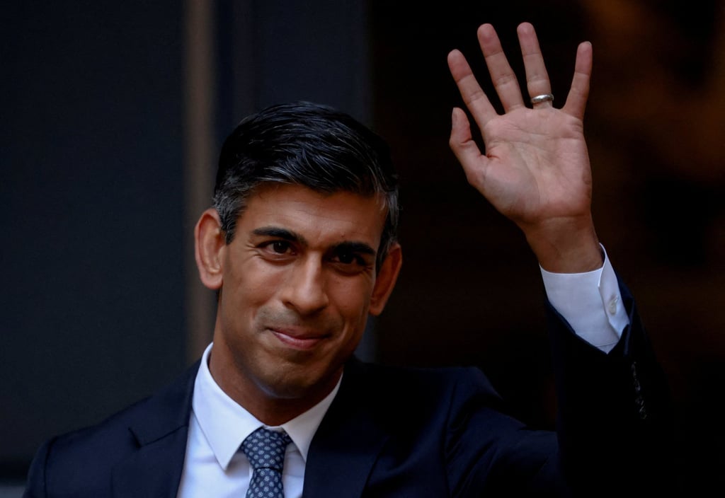 New British Prime Minister Rishi Sunak outside the Conservative Party headquarters in London on October 24, 2022. Photo: Reuters