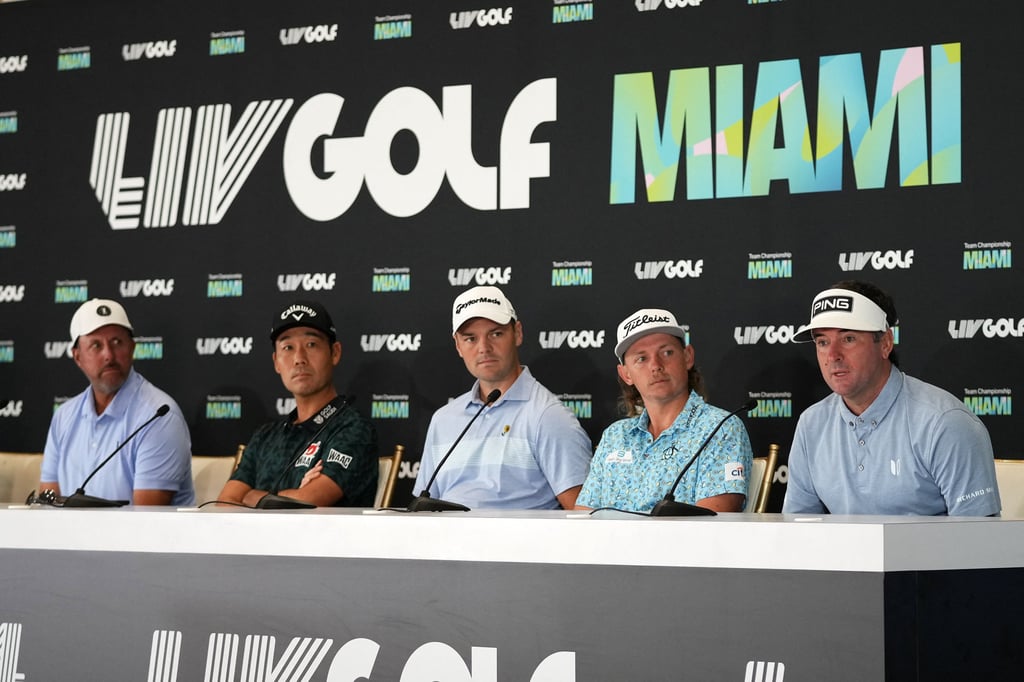 Bubba Watson (right) speaks while sitting next to Cameron Smith, Martin Kaymer, Kevin Na and Phil Mickelson. Photo: USA TODAY Sports Bubba Watson (right) speaks while sitting next to Cameron Smith, Martin Kaymer, Kevin Na and Phil Mickelson. Photo: USA TODAY Sports