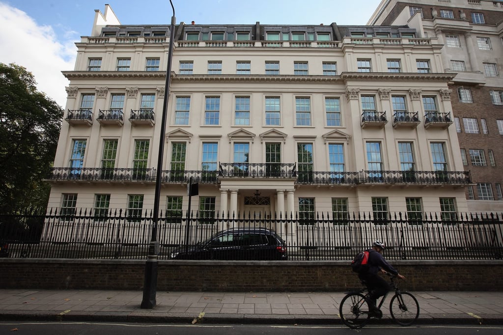 London’s 2-8 Rutland Gate, as seen from the public road outside. Photo: Getty Images London’s 2-8 Rutland Gate, as seen from the public road outside. Photo: Getty Images