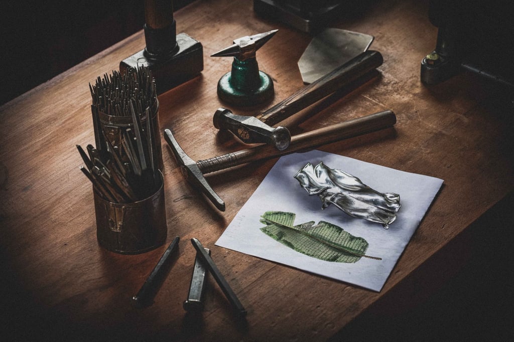 Cindy Chao’s The Art Jewels undergo a complex creative process as the artist draws on her heritage. Cindy Chao’s The Art Jewels undergo a complex creative process as the artist draws on her heritage.