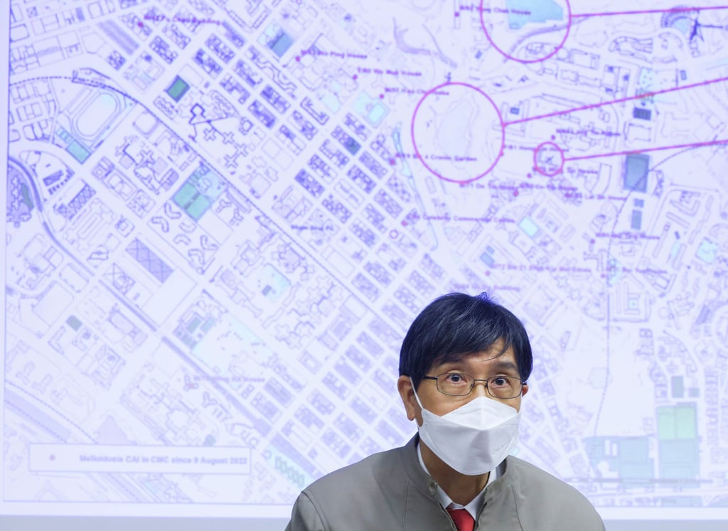 Professor Yuen Kwok-yung, of the Department of Microbiology at the University of Hong Kong, gives a press conference to report on the investigation into the cause of melioidosis cases. Photo: Dickson Lee Professor Yuen Kwok-yung, of the Department of Microbiology at the University of Hong Kong, gives a press conference to report on the investigation into the cause of melioidosis cases. Photo: Dickson Lee
