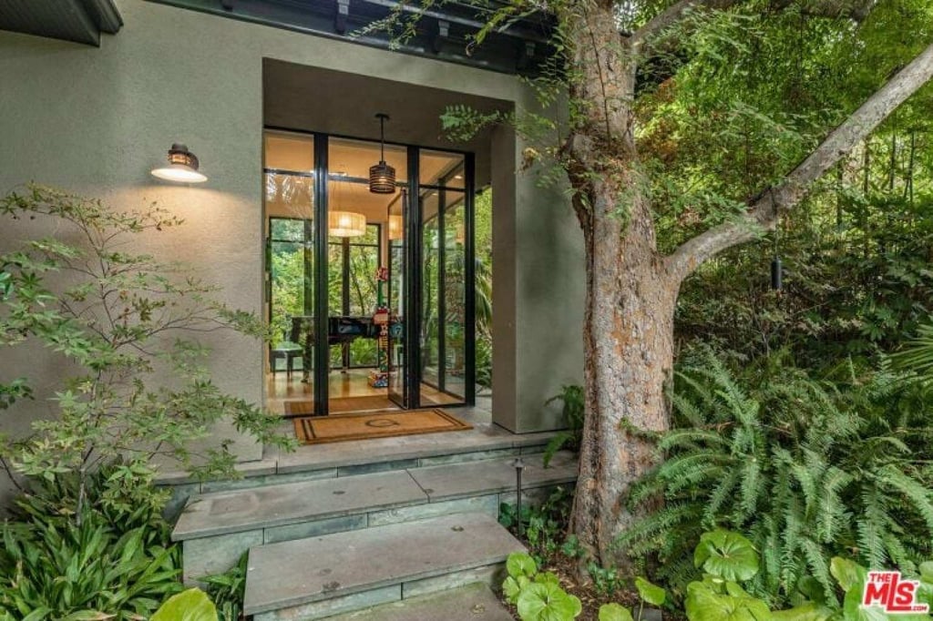 Gwyneth Paltrow’s childhood home was bought in 1976 and later sold to Jerome Dahan in 2008. Photo: Compass Gwyneth Paltrow’s childhood home was bought in 1976 and later sold to Jerome Dahan in 2008. Photo: Compass