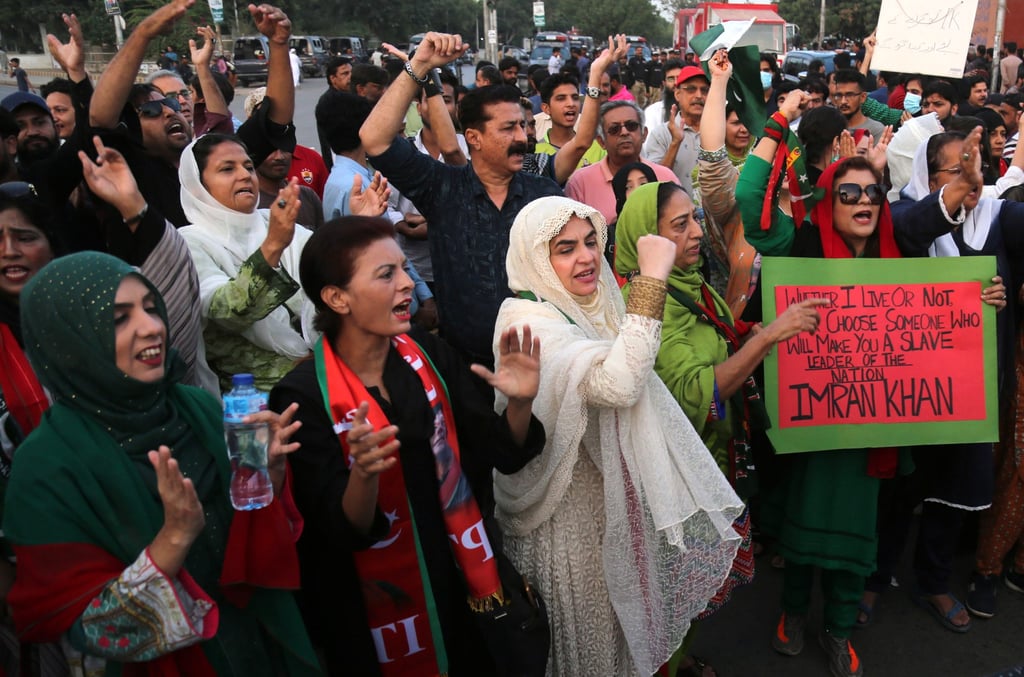 Supporters of former Prime Minister Imran Khan shout slogans during a rally on Saturday. Photo: EPA-EFE Supporters of former Prime Minister Imran Khan shout slogans during a rally on Saturday. Photo: EPA-EFE