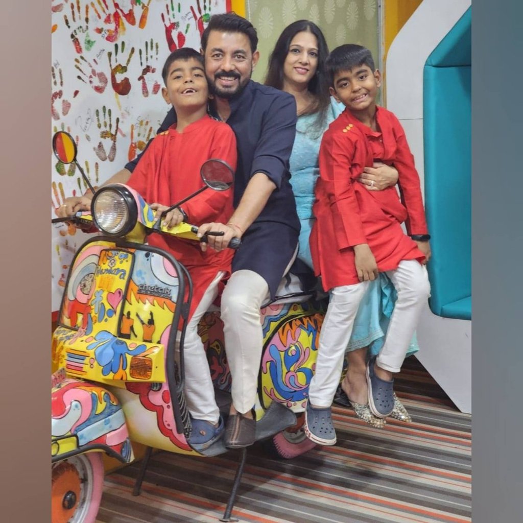 Amit Jain and his family. Photo: @amitjain_cardekho/Instagram Amit Jain and his family. Photo: @amitjain_cardekho/Instagram