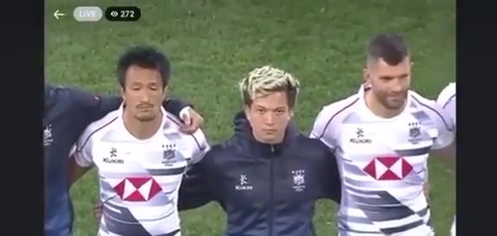 A clip going viral on Facebook shows the Hong Kong players and staff members looked puzzled and unimpressed. Photo: Facebook