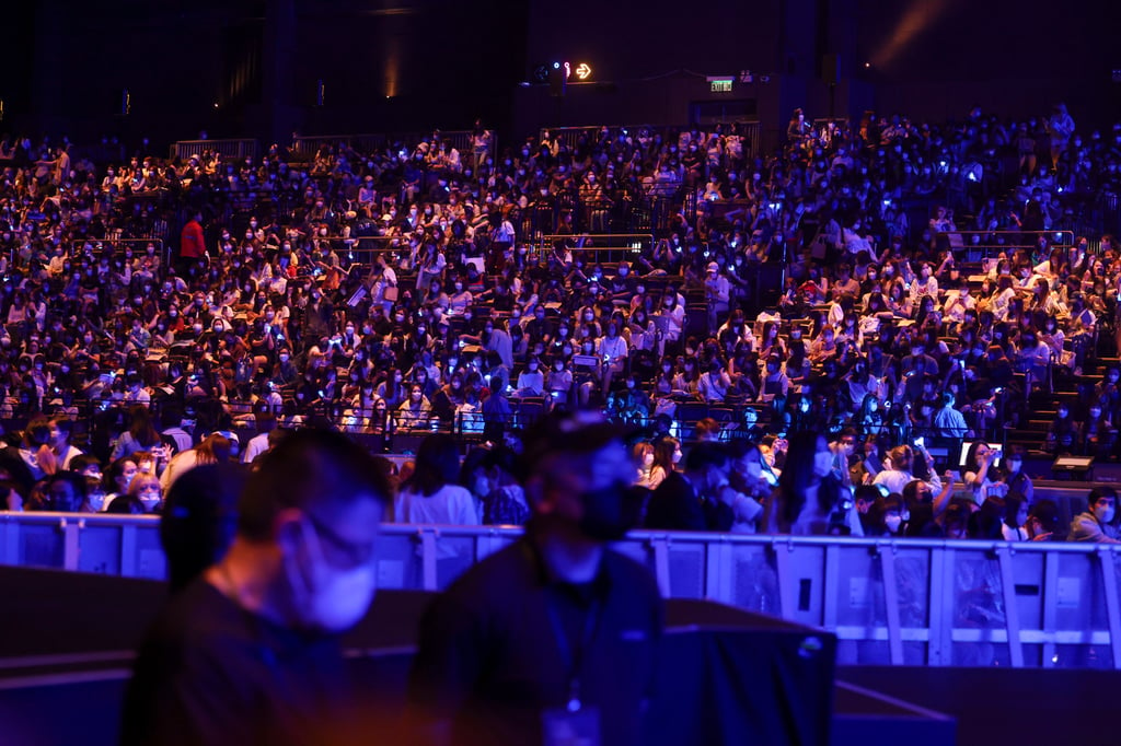 The concert at AsiaWorld-Expo drew thousands of fans from Hong Kong and overseas. Photo: Jonathan Wong