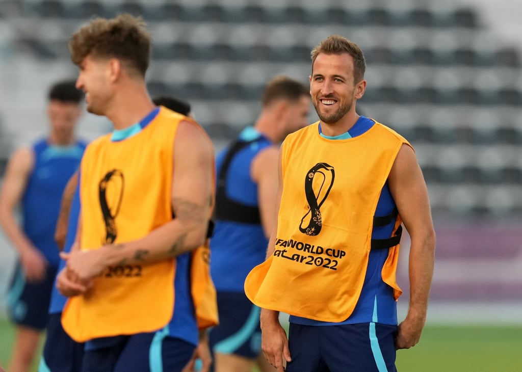 England’s Harry Kane takes part in a training session at the Al Wakrah Sports Club Stadium in Al Wakrah, Qatar. Photo: dpa