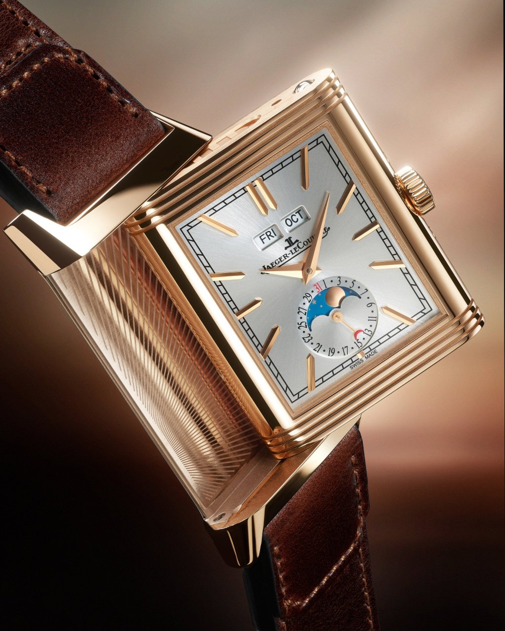 The Jaeger-LeCoultre Reverso Tribute Duoface Calendar is a stylish timepiece combining the watchmaker’s iconic triple calendar complication and a reversible face.