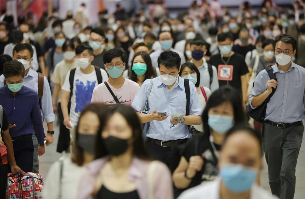 About 770,000 doses of the second-generation booster by BioNTech arrived in Hong Kong on Saturday. Photo: Edmond So