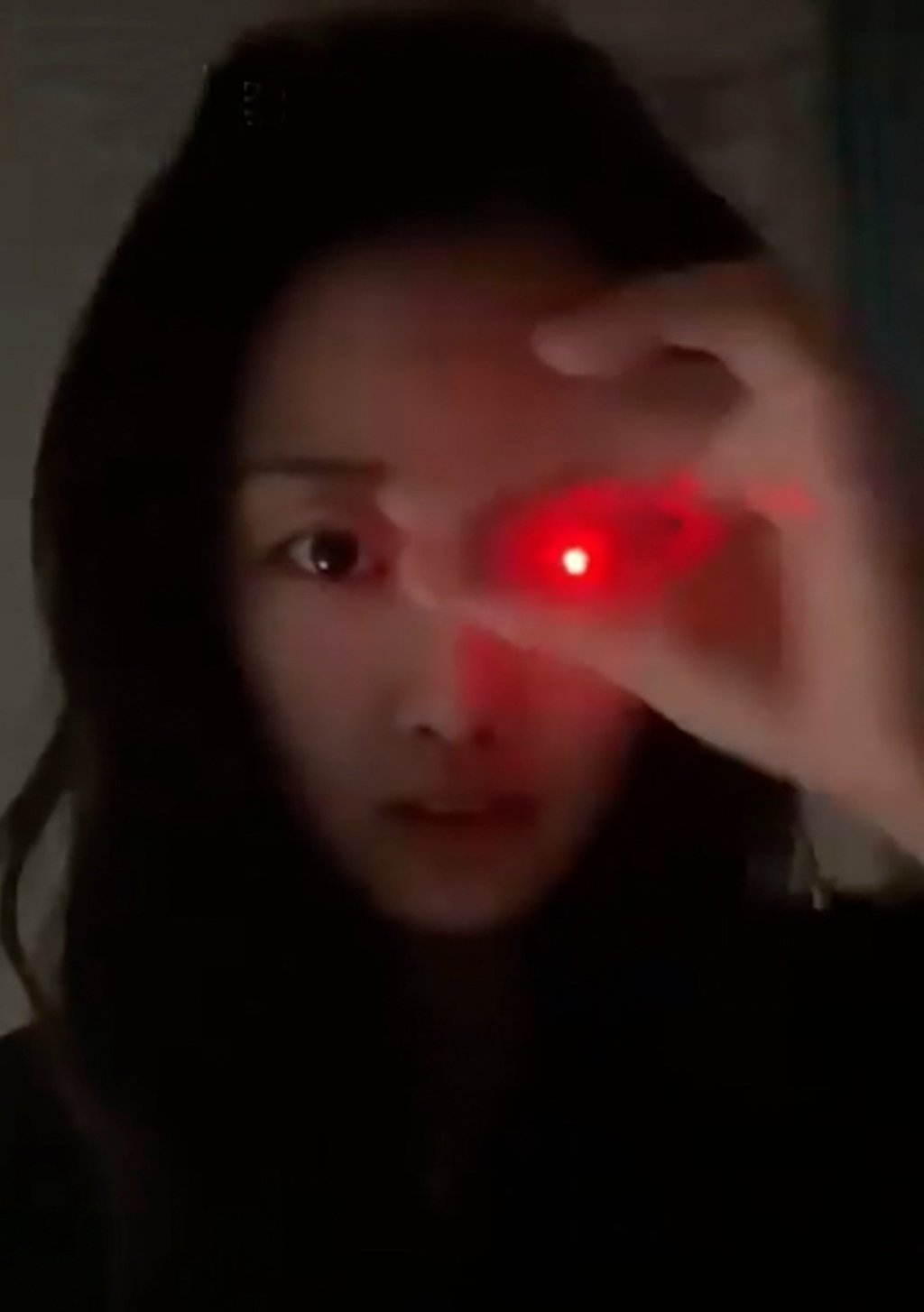 The woman, known by her online nickname, Xintong, shot to fame when she posted a video of herself wearing a glowing fake eye. Photo: Baidu