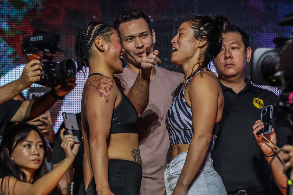 Jenelyn Olsim (left) and Meng Bo at the ONE Championship 164 ceremonial weigh-ins.