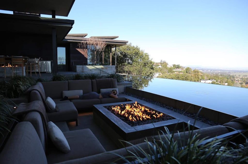 Beyoncé and Jay-Z’s Bel Air mansion costed a whopping US$88 million. Photo: @beyonce/Instagram