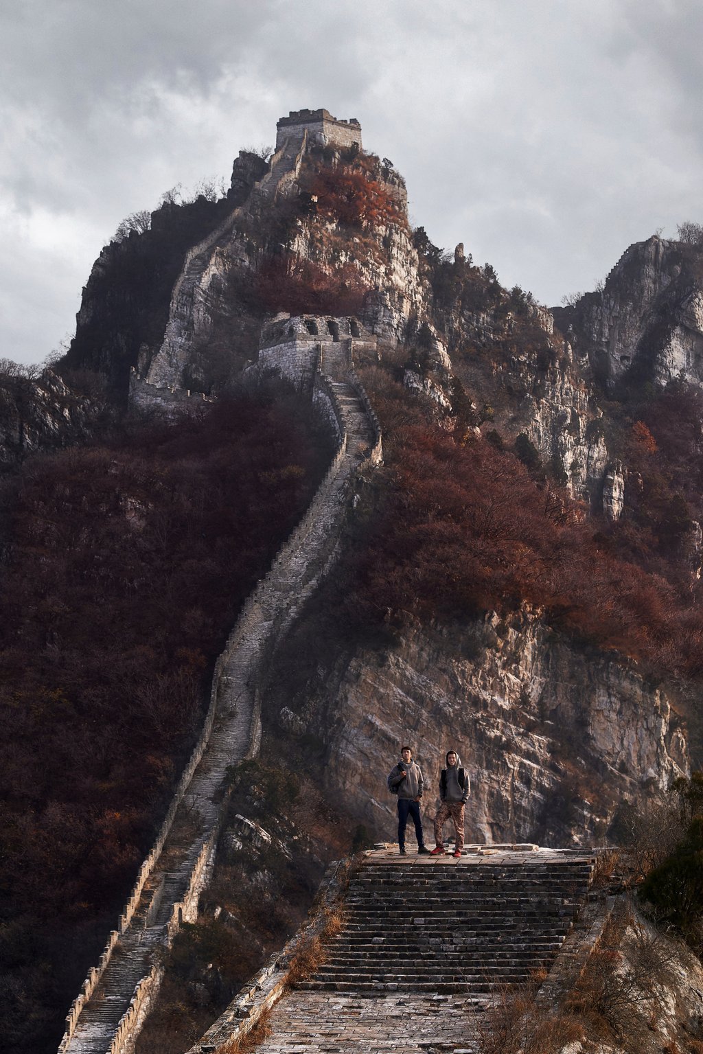 The Lindesay brothers at the Great Wall.