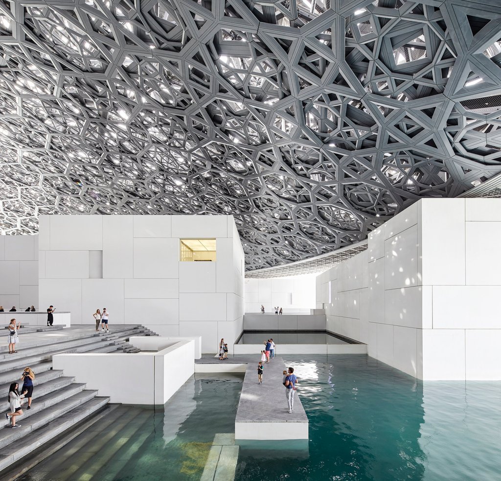 STYLE Edit Inside the Richard Mille Art Prize Art Here 2022 the Swiss watchmaker will award US 60 000 to the winning Middle Eastern artist with entries on display at the Louvre Abu