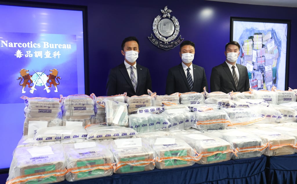 Police display the 424kg of suspected cocaine found mostly in a hole in the ground at a warehouse. Photo: Edmond So Police display the 424kg of suspected cocaine found mostly in a hole in the ground at a warehouse. Photo: Edmond So