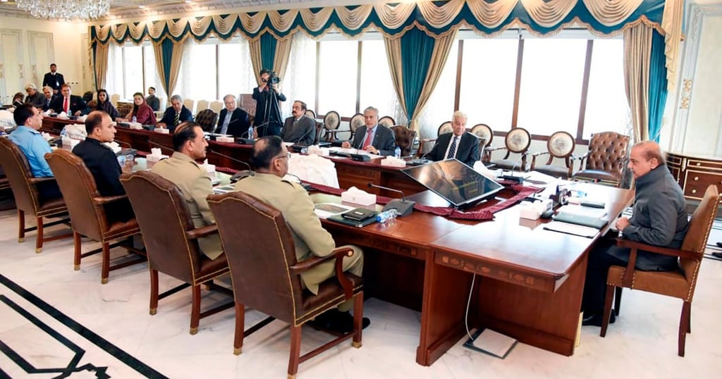Pakistan’s PM Shahbaz Sharif (right) chairs a meeting of the National Security Committee, on January 2. Photo: AP Pakistan’s PM Shahbaz Sharif (right) chairs a meeting of the National Security Committee, on January 2. Photo: AP