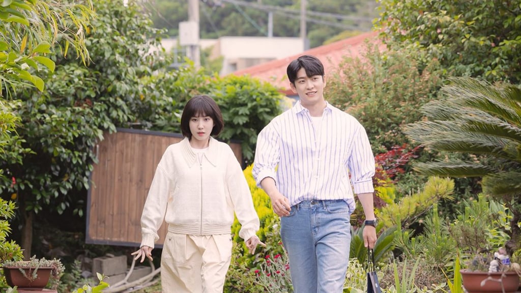 Park Eun-bin and Kang Tae-oh in a still from Extraordinary Attorney Woo. Photo: ENA Park Eun-bin and Kang Tae-oh in a still from Extraordinary Attorney Woo. Photo: ENA