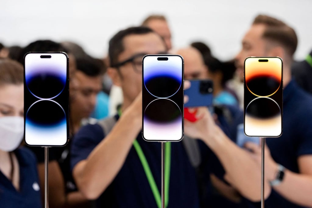 The new iPhone 14 Pros and 14 Pro Max on display at an Apple event in Cupertino, California. Photo: AFP