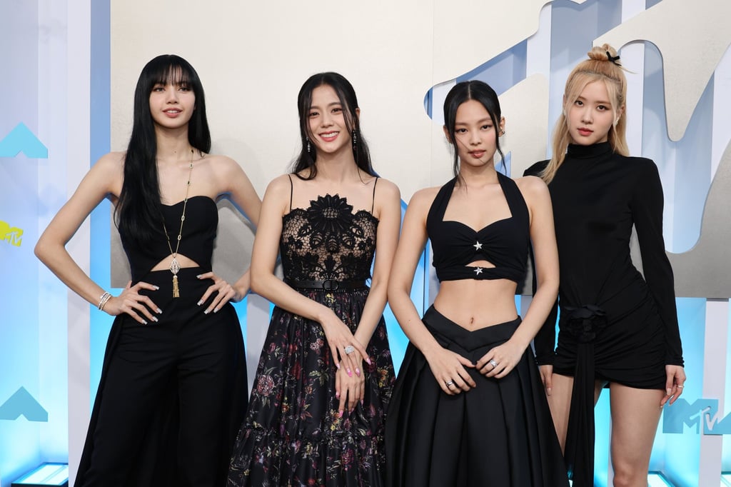 K-POP・アジア BLACKPINK BORNPINK S BLACKPINKOFFICIAL on X: 