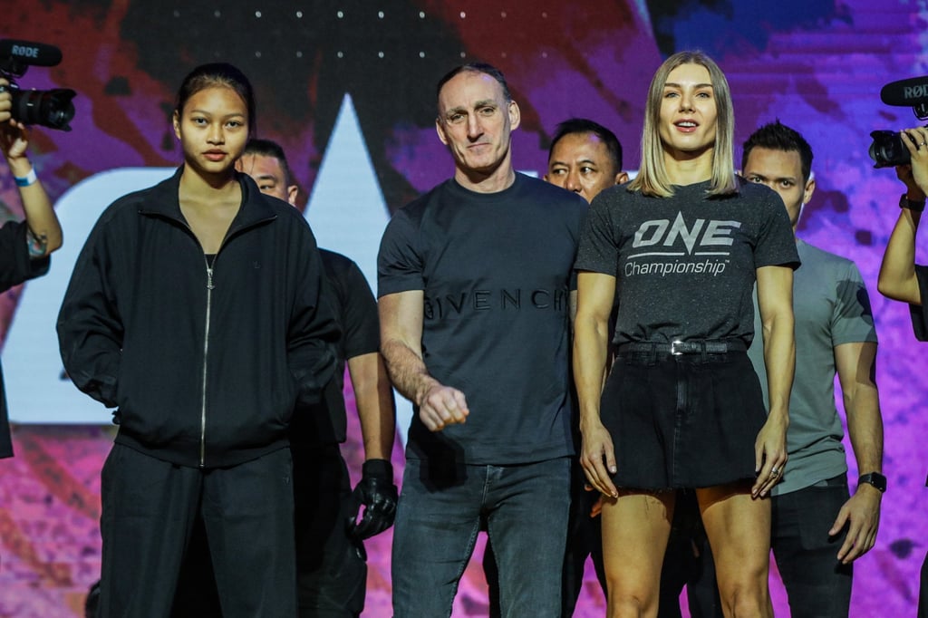 Anna ‘Supergirl’ Jaroonsak and Ekaterina Vandaryeva at the ONE Fight Night 6 ceremonial weigh-ins. Anna ‘Supergirl’ Jaroonsak and Ekaterina Vandaryeva at the ONE Fight Night 6 ceremonial weigh-ins.