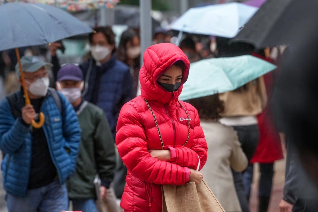 Hong Kong is expected to be cold on Monday and Tuesday morning. Photo: Elson Li