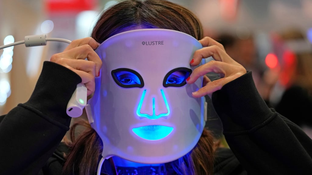 Meghan Markle has LED facials using a revive mask, such as the The Lustre ClearSkin shown here, for their anti-ageing and other benefits. Photo: AP Meghan Markle has LED facials using a revive mask, such as the The Lustre ClearSkin shown here, for their anti-ageing and other benefits. Photo: AP