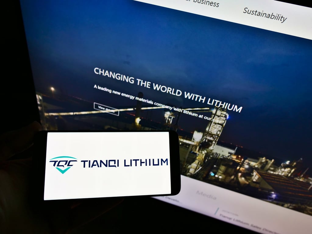 A joint venture between China’s Tianqi Lithium and Australia’s IGO are bidding for lithium miner Essential Metals. Photo: Shutterstock A joint venture between China’s Tianqi Lithium and Australia’s IGO are bidding for lithium miner Essential Metals. Photo: Shutterstock