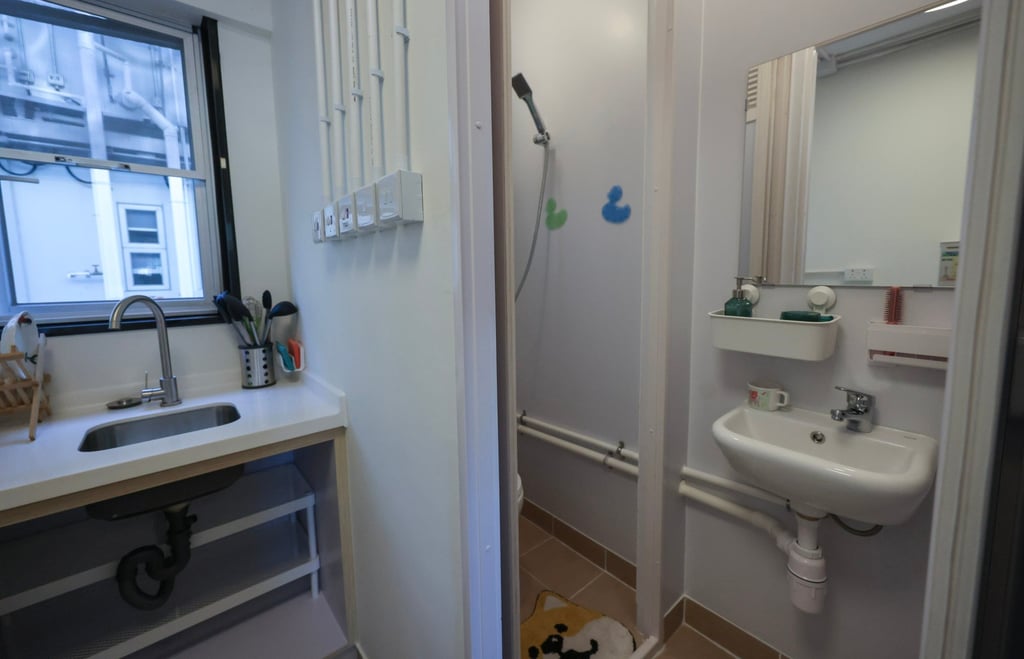 A mock-up of a 330 sq ft temporary public flat. Photo: May Tse A mock-up of a 330 sq ft temporary public flat. Photo: May Tse