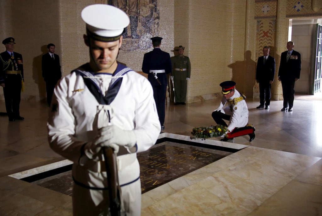 Britain’s Prince Harry (right) lays a wreath at the Tomb of the Unknown Soldier in the Australian National War Memorial in 2015. Photo: Reuters