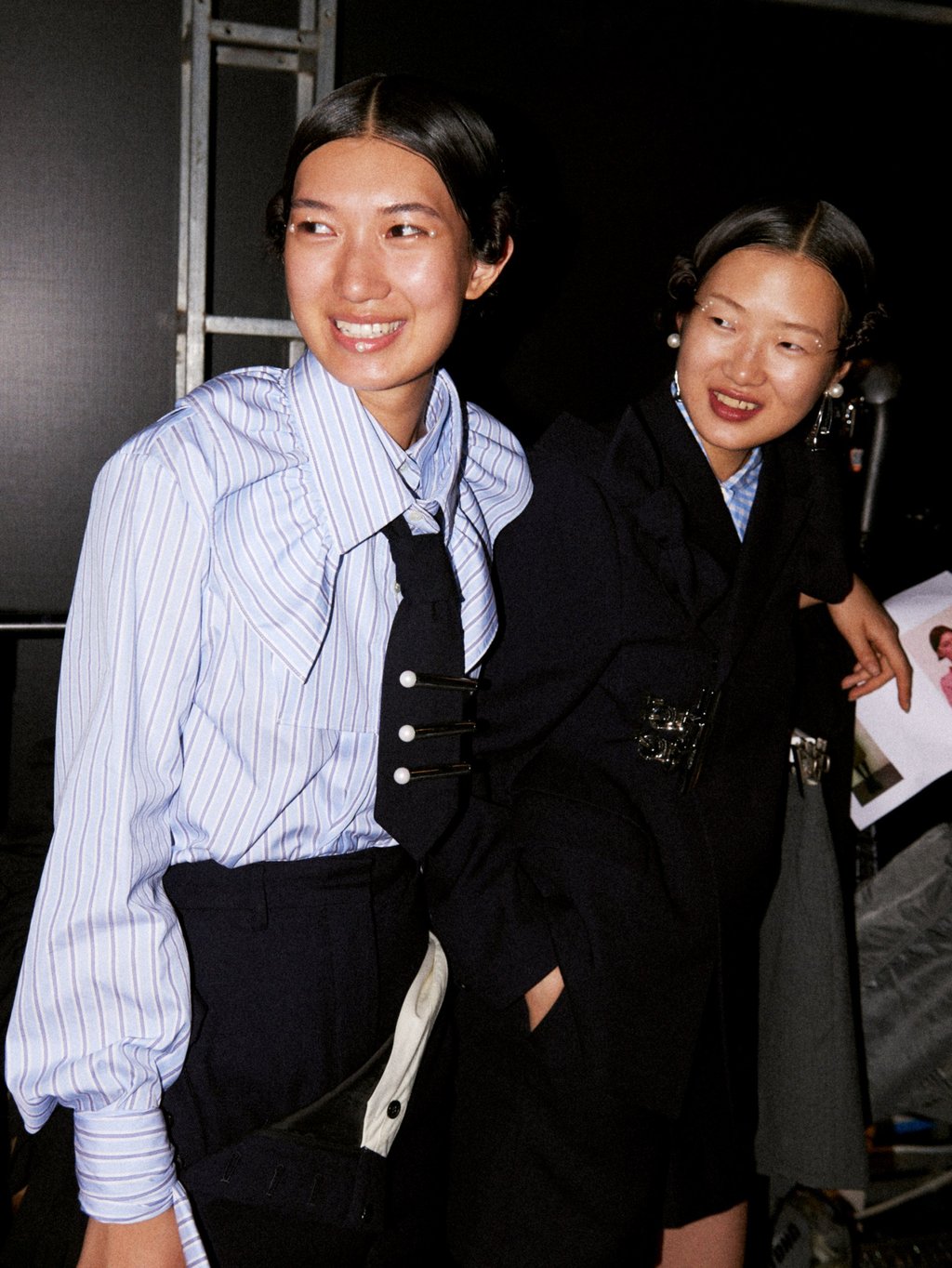 A photo of Shushu/Tong backstage at the autumn/winter 2018 runway show in Shanghai. Photo: PianoRabbitXMeIody A photo of Shushu/Tong backstage at the autumn/winter 2018 runway show in Shanghai. Photo: PianoRabbitXMeIody