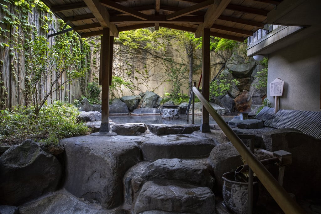 An outdoor hot spring bath in Yuzawa, Niigata Prefecture, Japan. Photo: Bloomberg
