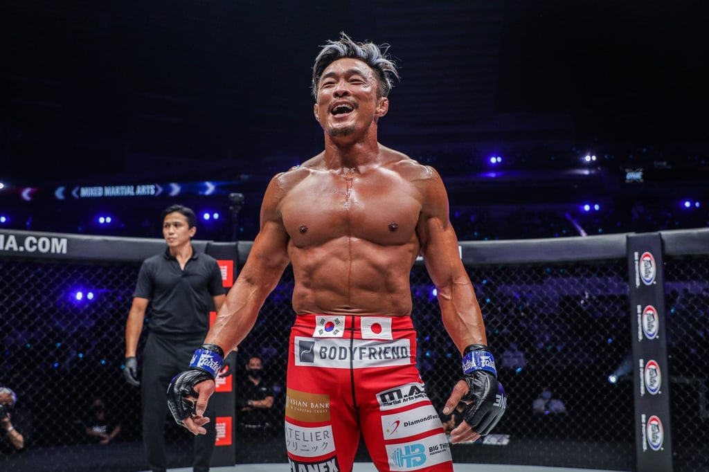 ‘Sexyama’ celebrates his win over Shinya Aoki at ONE X in Singapore.