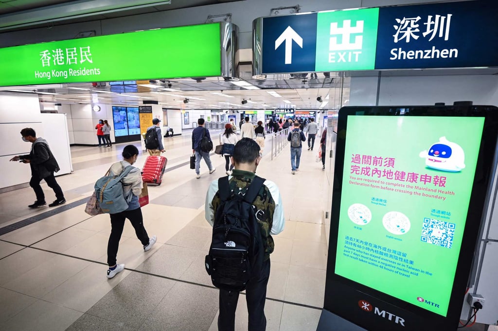 People head to the Lo Wu border control point in Hong Kong. Photo: AFP People head to the Lo Wu border control point in Hong Kong. Photo: AFP