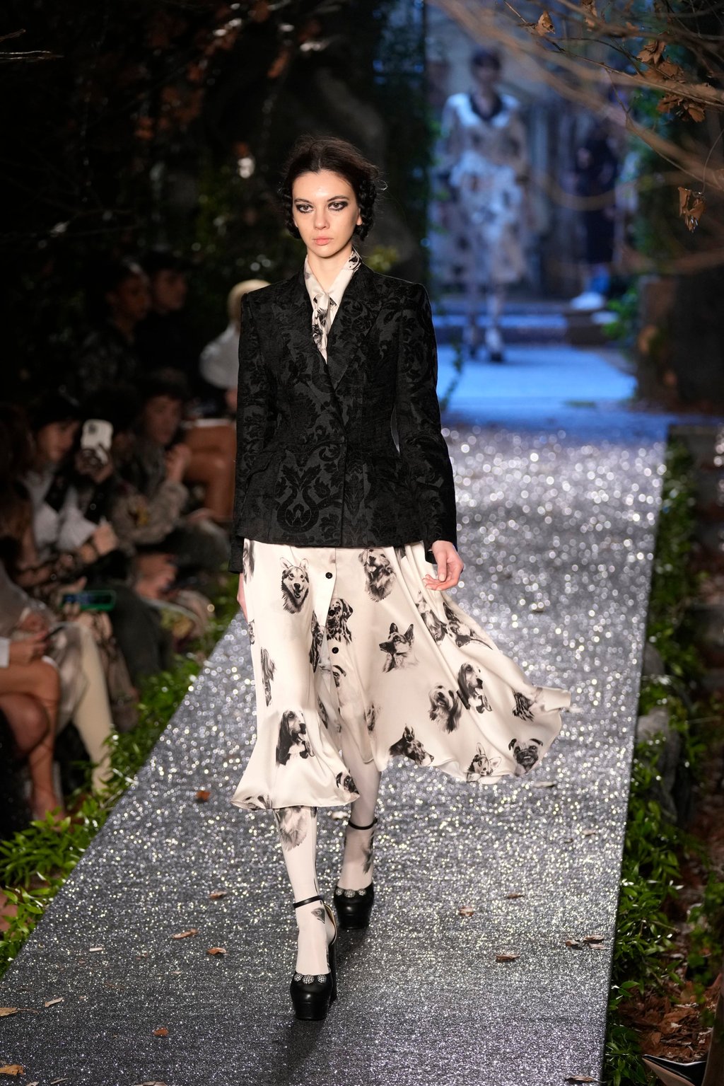 15 best looks unveiled at Milan Fashion Week 2023: from fearless Gucci and  Diesel's shredded garments to 90s trends at Fendi, Moschino's crystals and  Bottega Veneta's playful twist