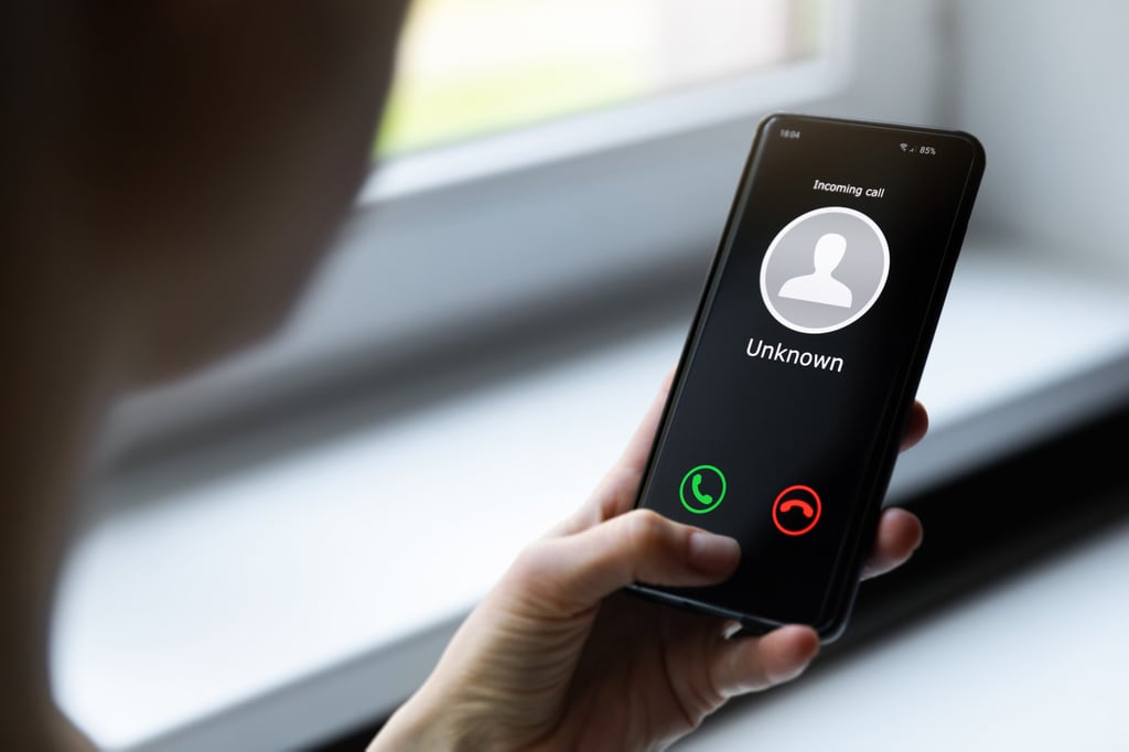 Hong Kong’s Unsolicited Electronic Messages Ordinance requires senders to clearly disclose their identity and to not send misleading messages. Photo: Shutterstock