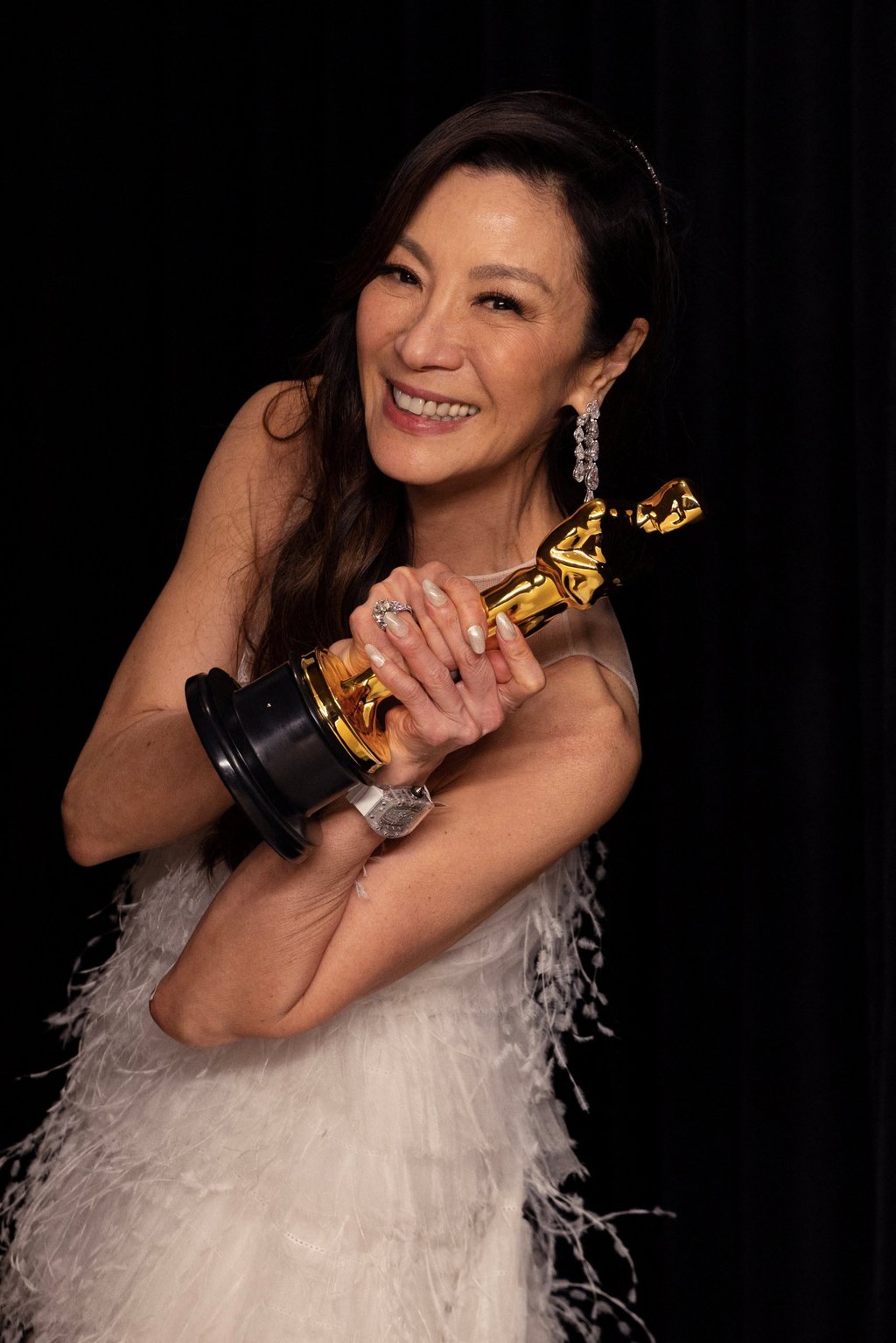 Best actress Michelle Yeoh poses with her Oscar in the photo room at the 95th Academy Awards in Hollywood, Los Angeles, California, US, on March 12. Photo: Reuters Best actress Michelle Yeoh poses with her Oscar in the photo room at the 95th Academy Awards in Hollywood, Los Angeles, California, US, on March 12. Photo: Reuters