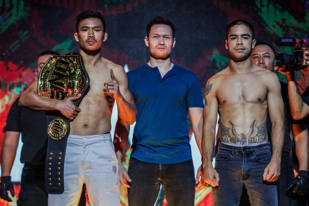 Superlek Kiatmoo9 and Danial Williams (right) at the ONE Fight Night 8 ceremonial weigh-ins and face offs in Singapore. Superlek Kiatmoo9 and Danial Williams (right) at the ONE Fight Night 8 ceremonial weigh-ins and face offs in Singapore.