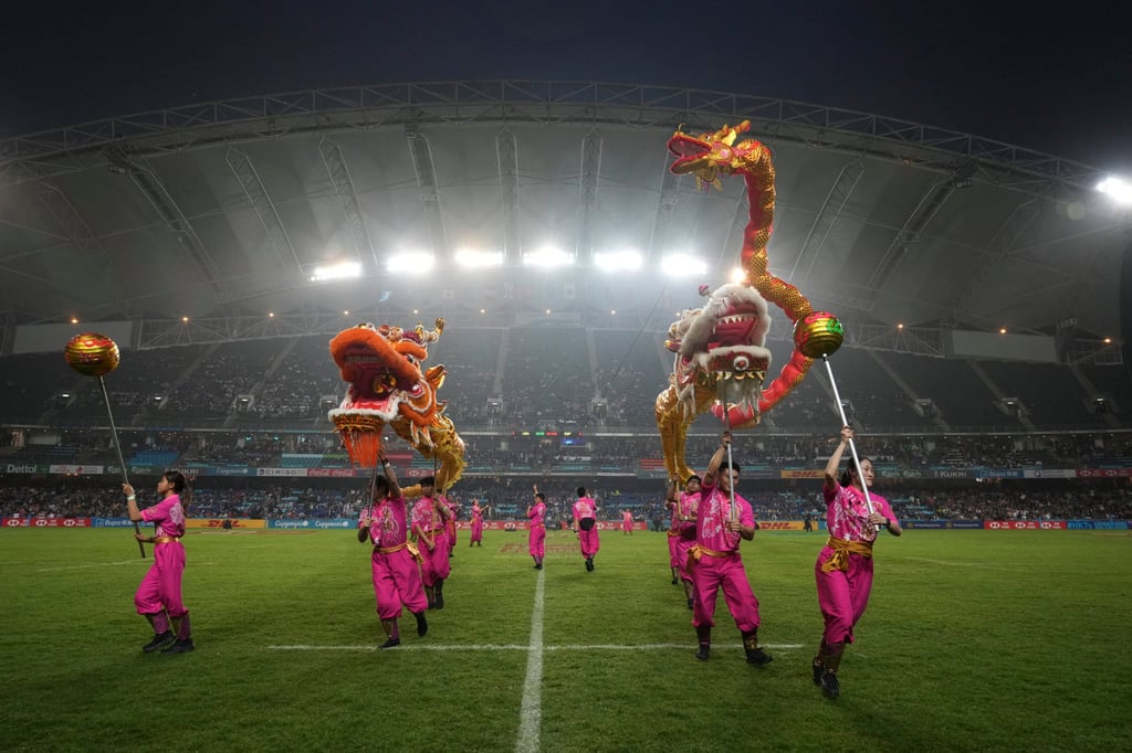 The Hong Kong Sevens welcomed back the traditional dragon dance. Photo: Sam Tsang The Hong Kong Sevens welcomed back the traditional dragon dance. Photo: Sam Tsang