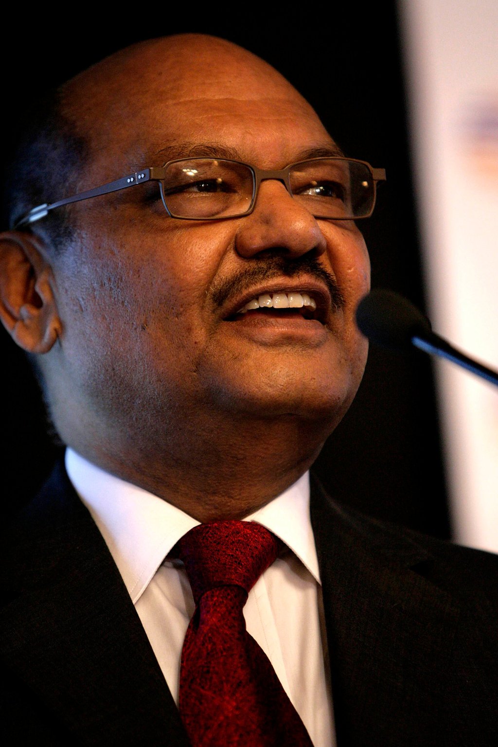 Anil Agarwal, chairman of Vedanta Resources, at a news conference in Mumbai, India in this file photo dated April 24, 2007. Photo: Bloomberg Anil Agarwal, chairman of Vedanta Resources, at a news conference in Mumbai, India in this file photo dated April 24, 2007. Photo: Bloomberg