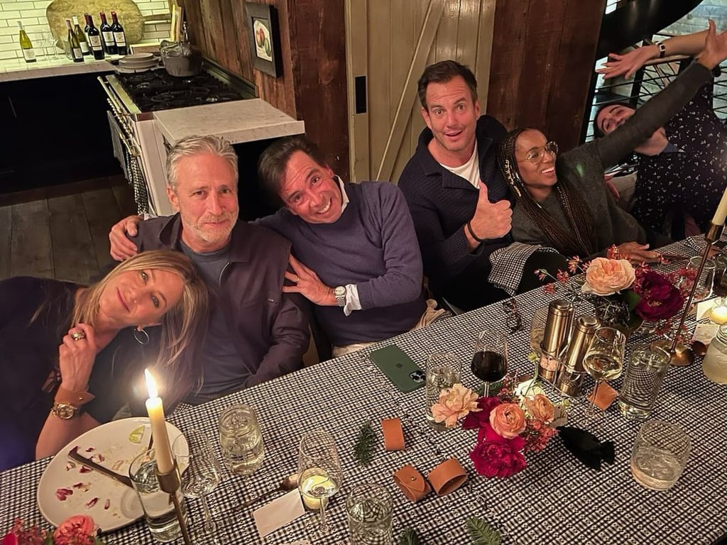 Jennifer Aniston loves entertaining friends at home. Photo: @jenniferaniston/Instagram