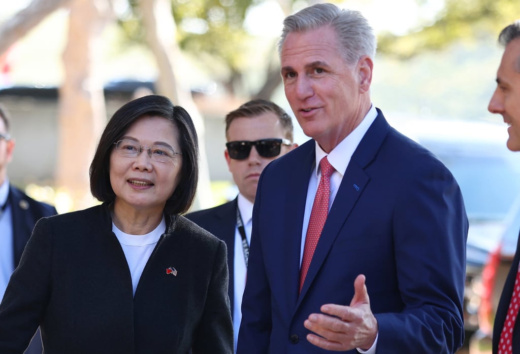 US Speaker of the House Kevin McCarthy greets Taiwan’s President Tsai Ing-wen in Simi Valley, California on Wednesday. Photo: Getty Images / TNS