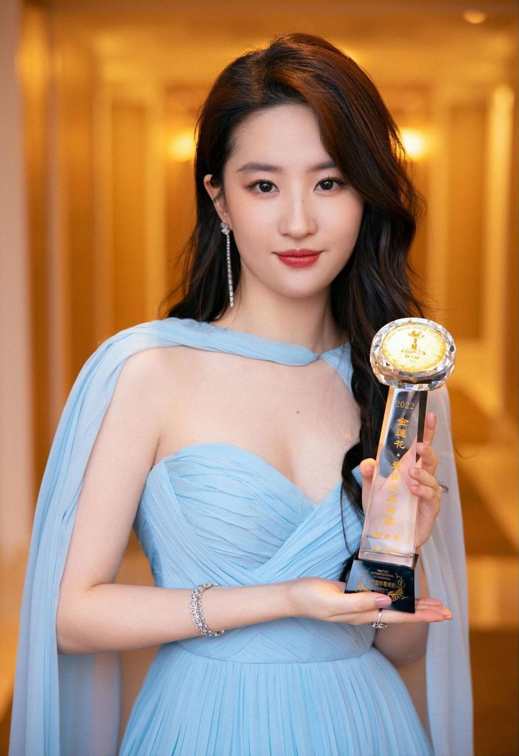 6 of Liu Yifei s most prestigious luxury brand endorsement the Chinese superstar has been the face of Louis Vuitton Bulgari Tissot Emporio Armani Chaumet and Dior Prestige to name a few