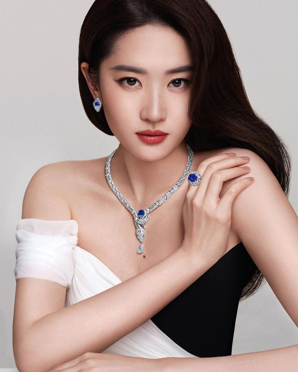 Liu Yifei joins the Bulgari family in 2023. Photo: @bulgari/Instagram