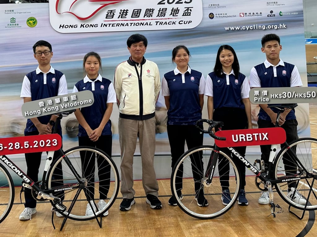 Head coach Shen Jinkang and young members of the Hong Kong team. Photo: Chan Kin-wa
