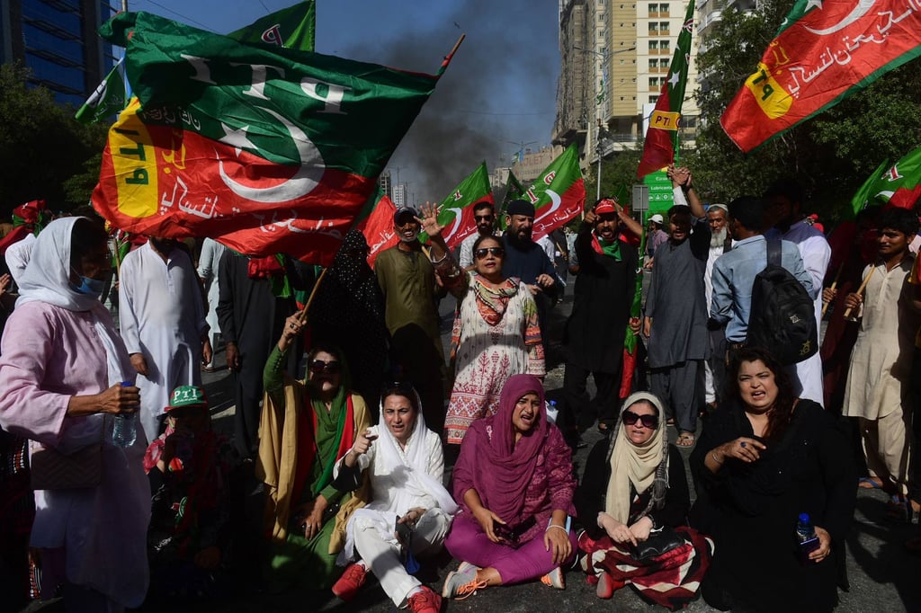 PTI activists and supporters of Pakistan’s former prime minister Imran Khan protest against his arrest in Karachi. Photo: AFP