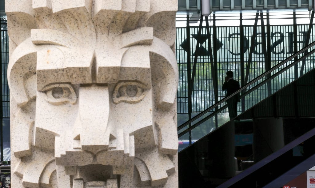 A glimpse of the HSBC Building in Central. Photo: Jelly Tse A glimpse of the HSBC Building in Central. Photo: Jelly Tse