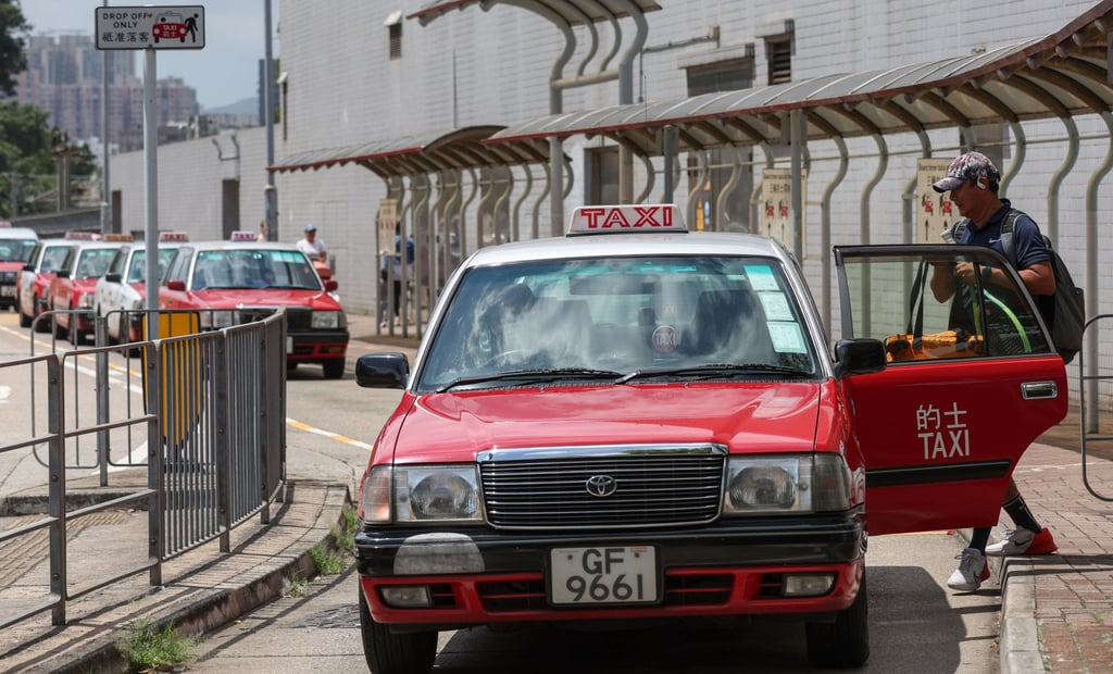 To keep their licences, Hong Kong taxi drivers over 70 must furnish a satisfactory medical report from a registered doctor every three years. Photo: Yik Yeung-man