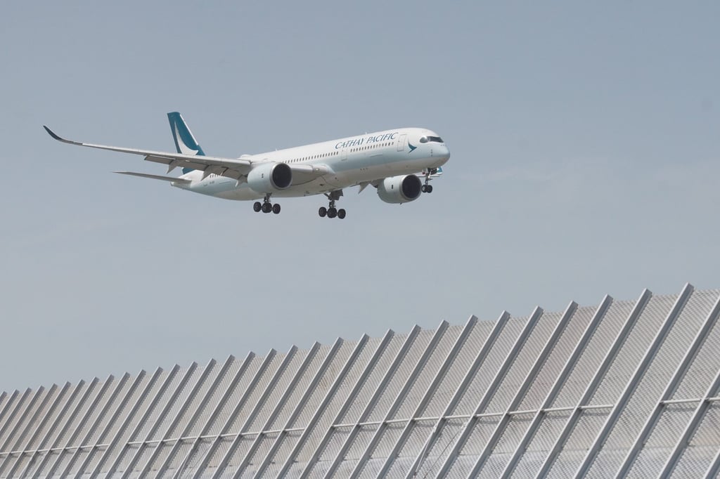 Cathay offered free airline tickets to registered members over 19 years old. Photo: Winson Wong