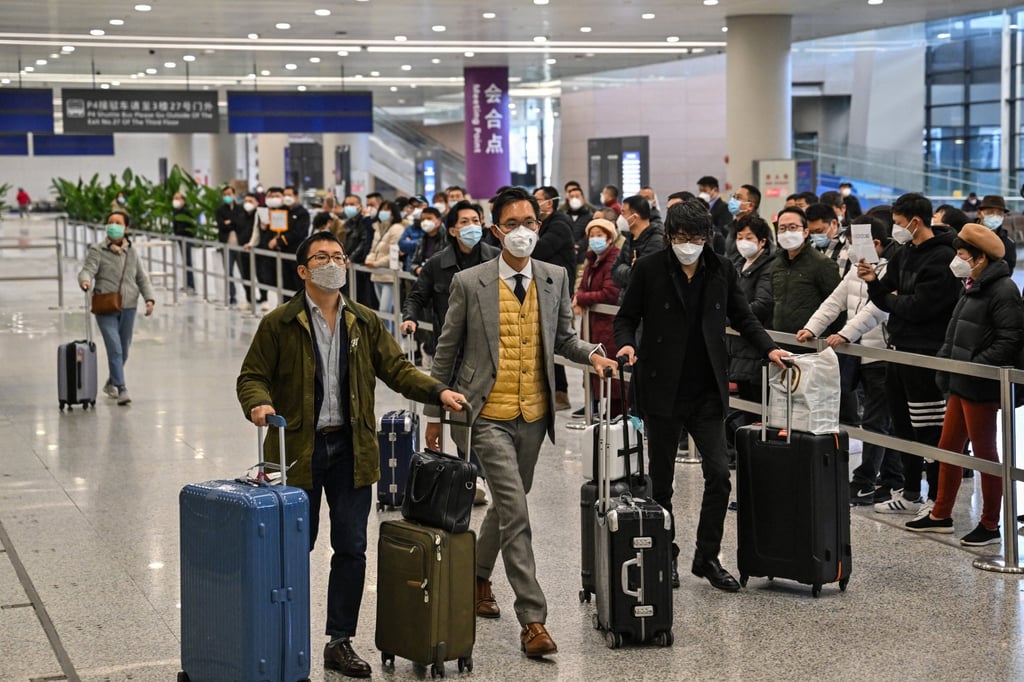 Passengers are seen in the arrivals area for international flights at the Shanghai Pudong International Airport in Shanghai, China, on January 8. Photo: AFP